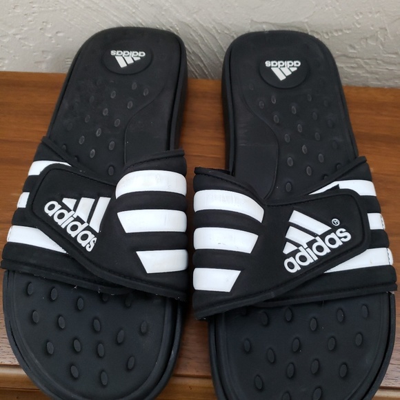 adidas slides size 11